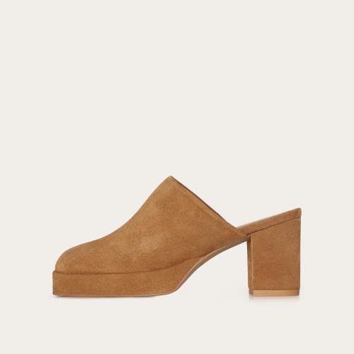 Gloria flats, caramel velvet